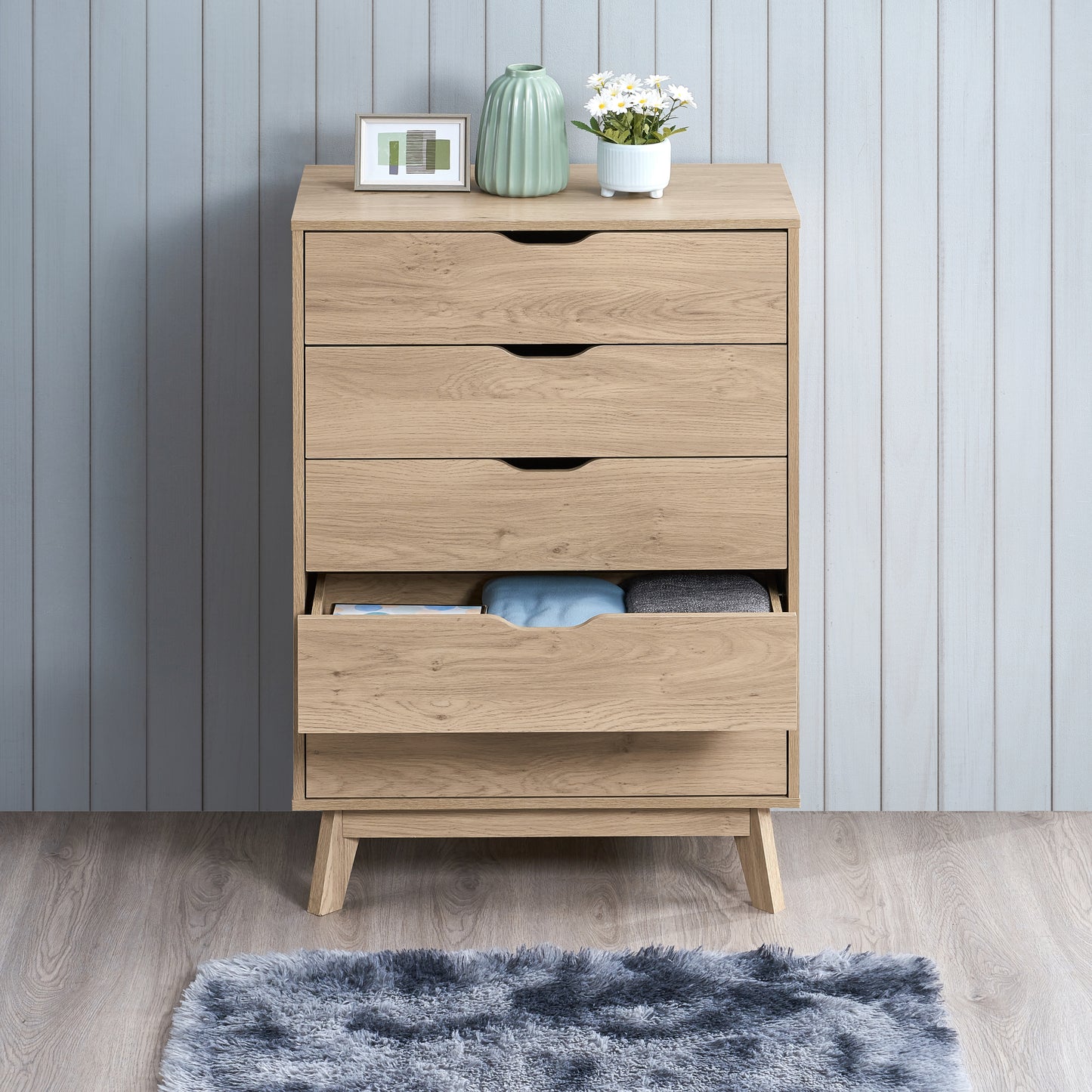 Reign Modern 5-Drawer Chest, Natural Oak