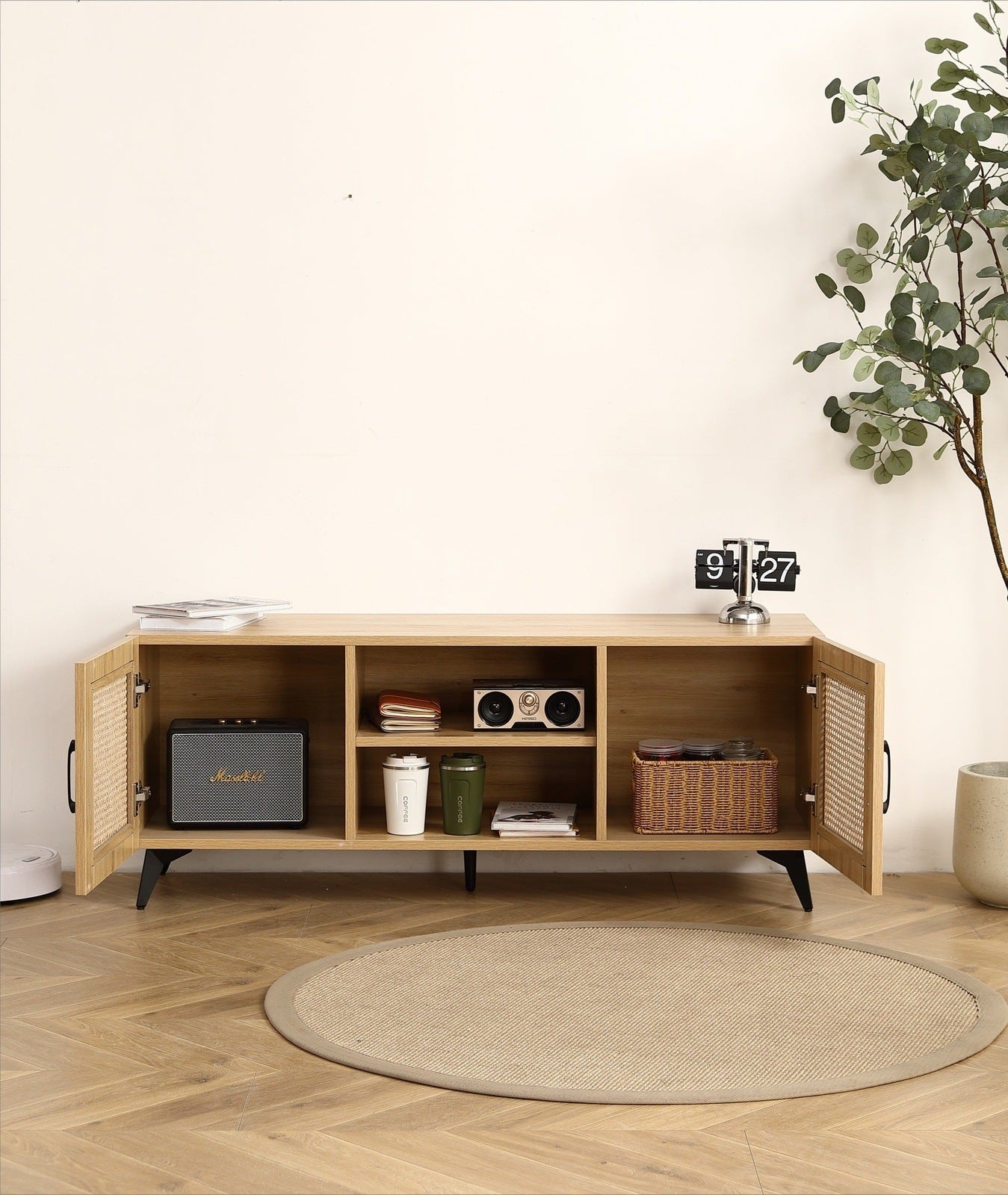 Furnisoar Mid-Century Modern TV Console in - Oak