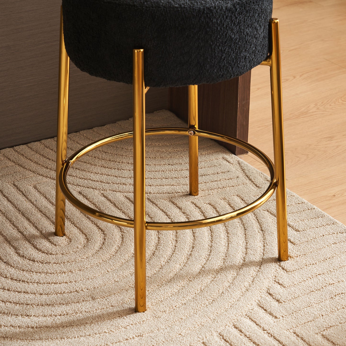 Soraya 24" Modern Counter Height Stool, Black & Gold