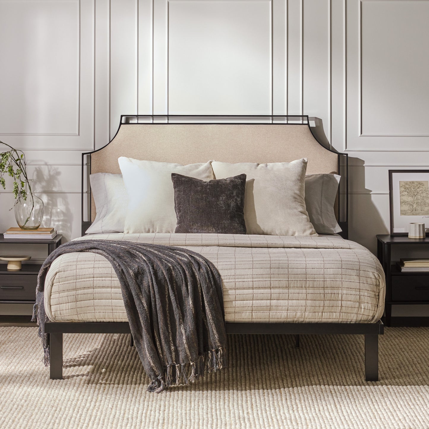 Amara Traditional Upholstered Metal Queen Bedframe – Tan