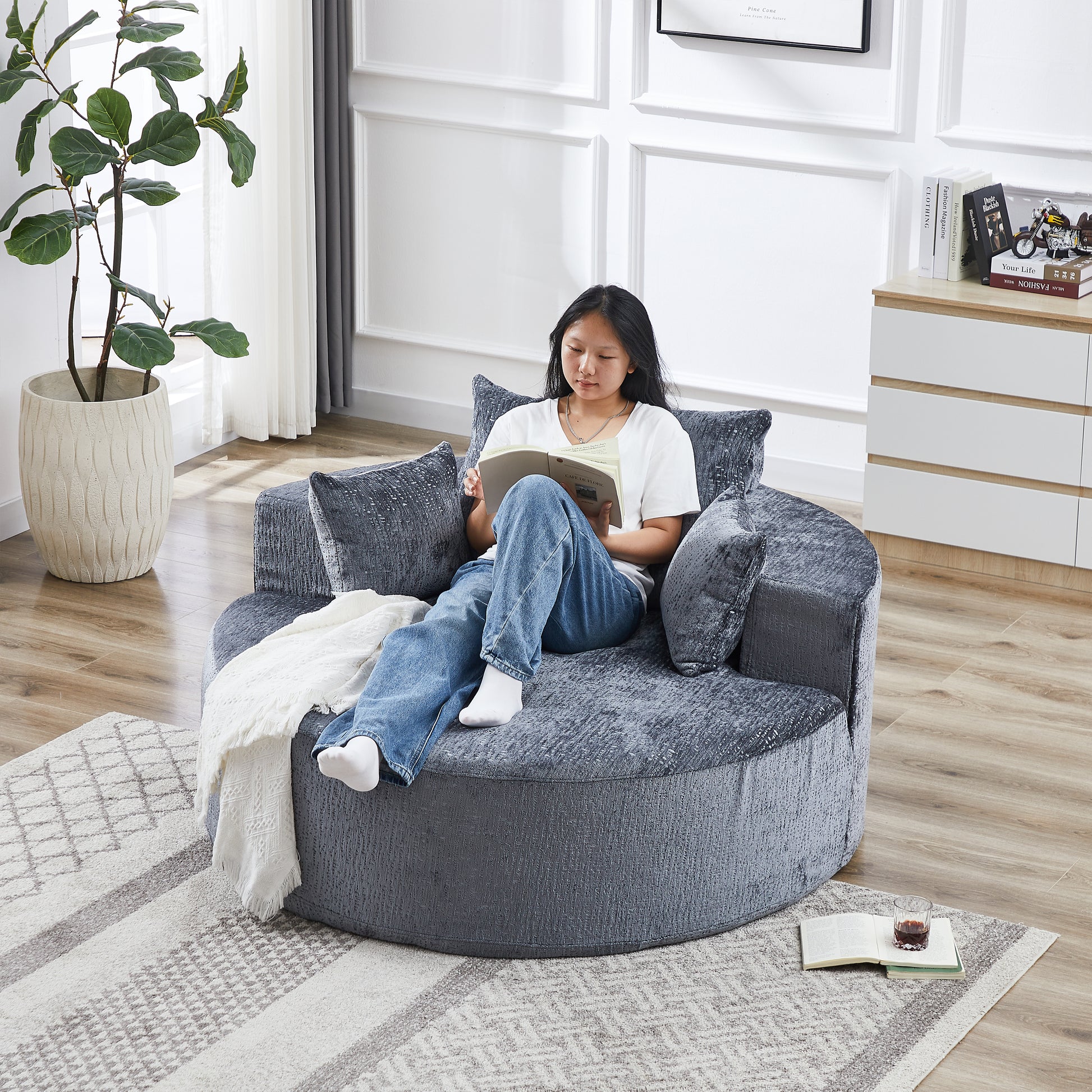 Fluffy Comfort: 55'' Chenille Grey Sponge Modern Sleeper Chair for Any Space