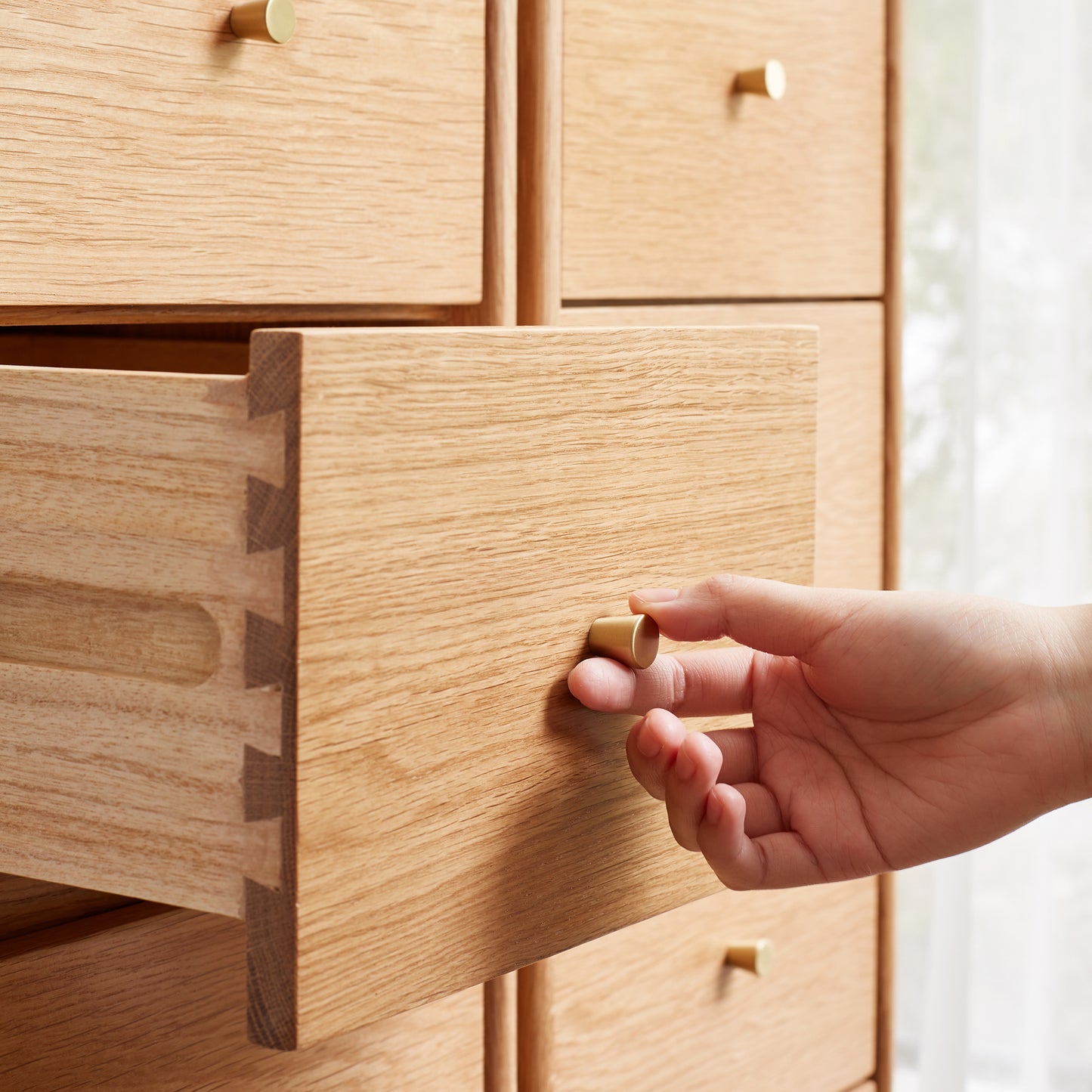 Parker 4-Drawer Solid Oak Chest