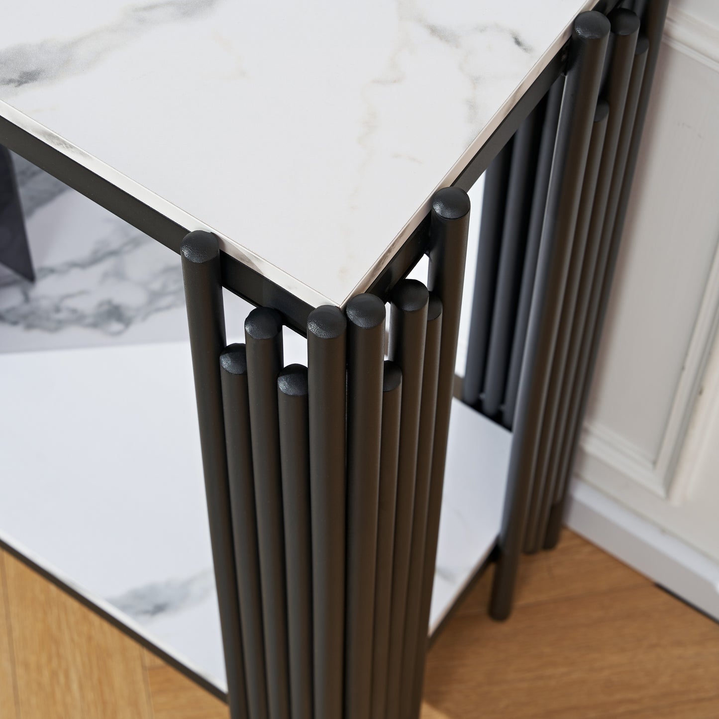 Juno Modern Round Faux Marble Console Table, Black & White