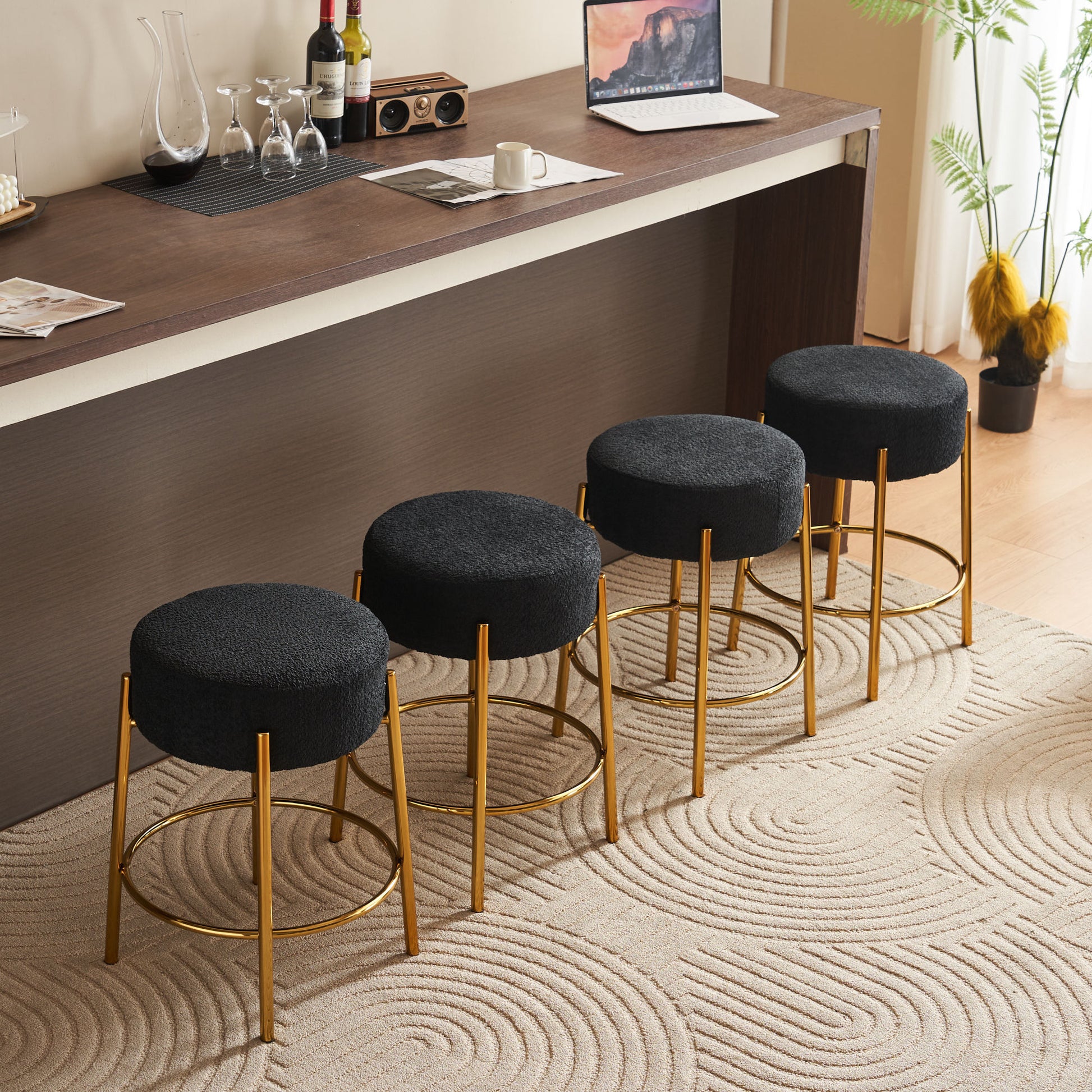 Soraya 24" Modern Counter Height Stool, Black & Gold