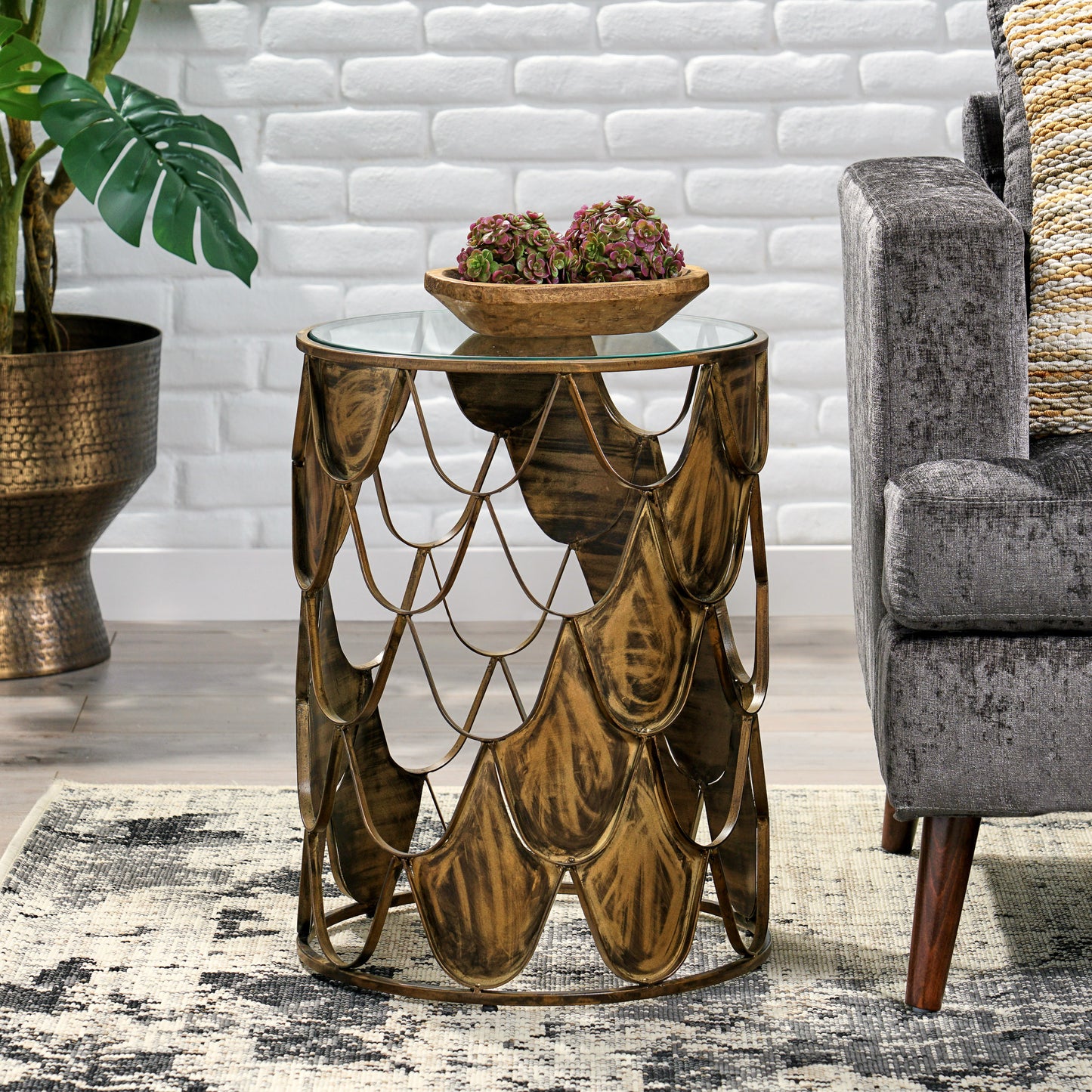 Pino Industrial Glam Side Table, Brown