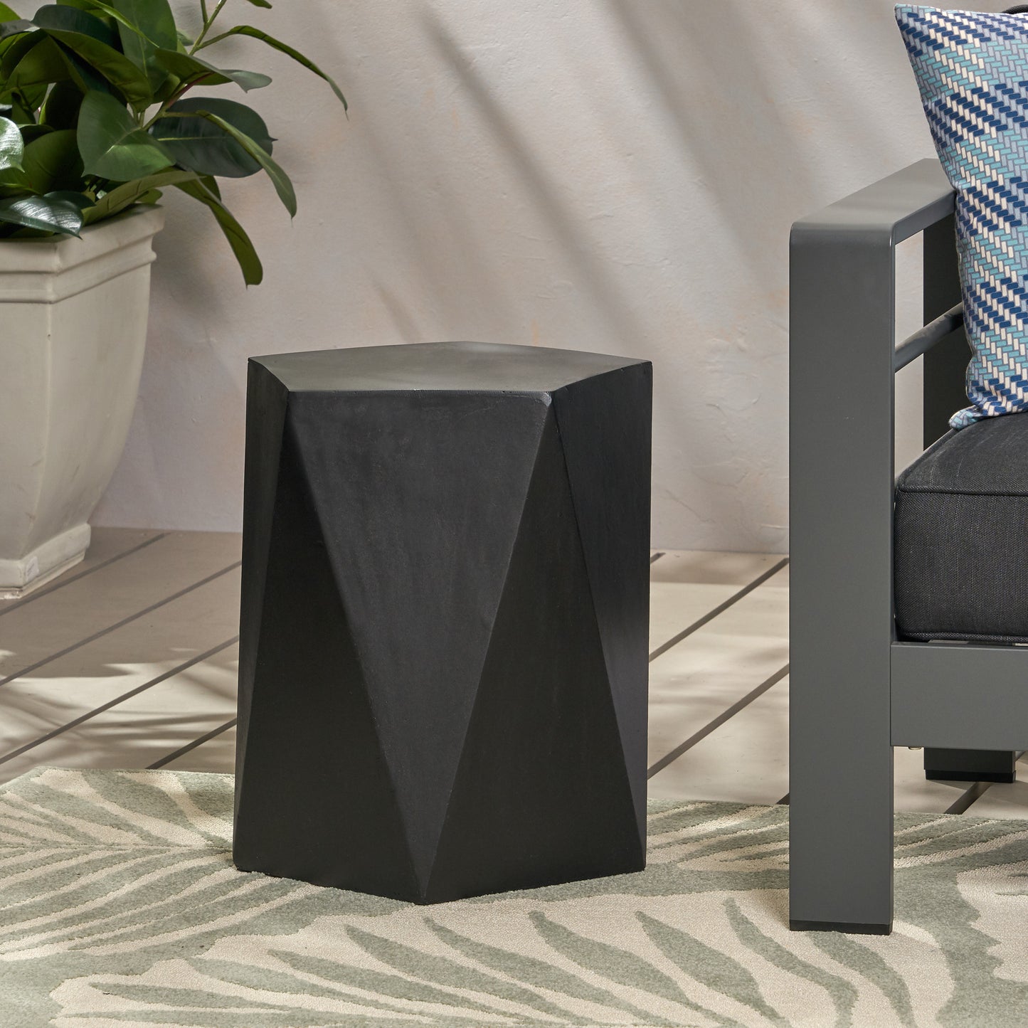 Apollo Modern Concrete Side Table, Black