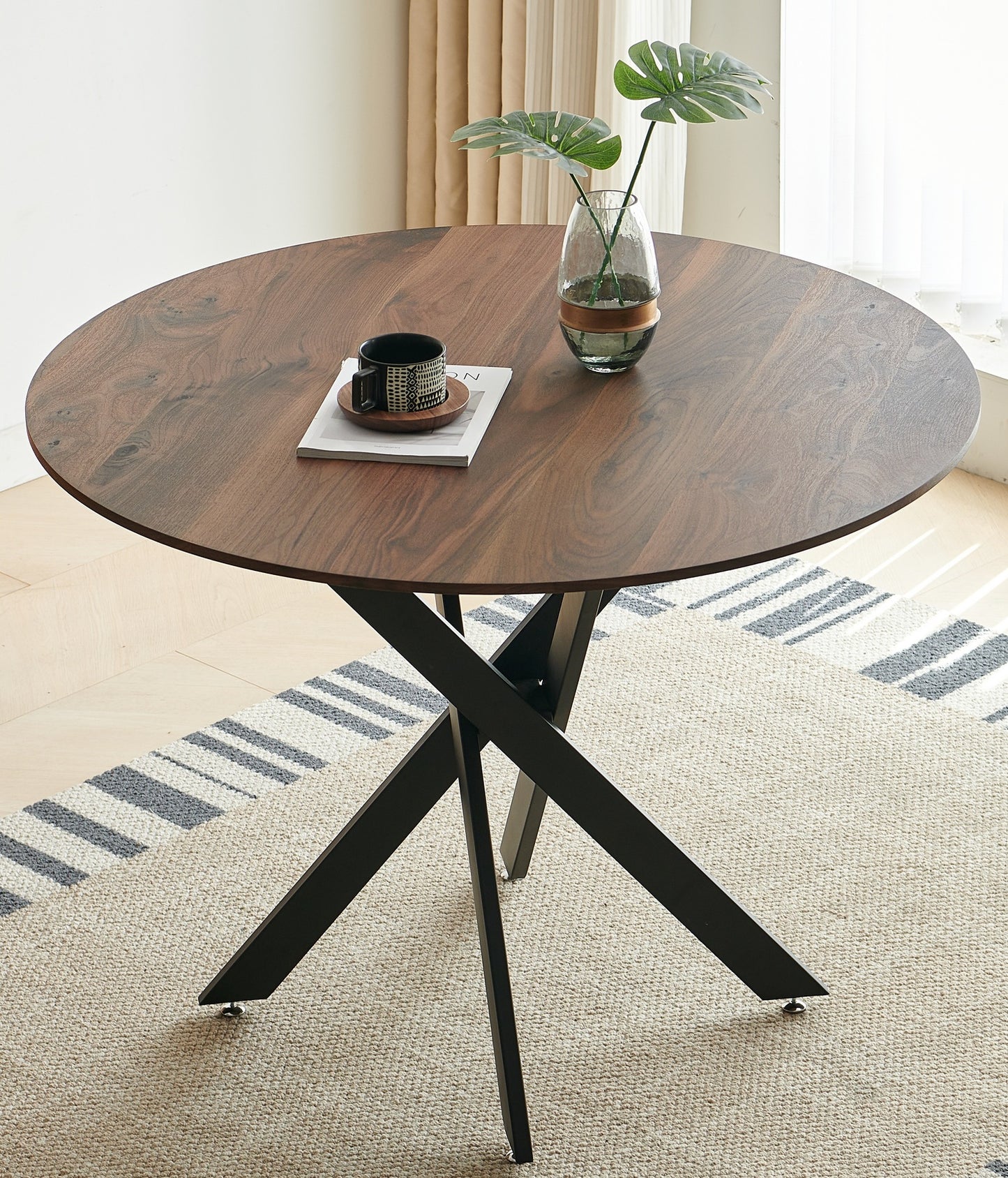 Keturah 47.2" Round Mid-Century Modern Dining Table, Brown & Black