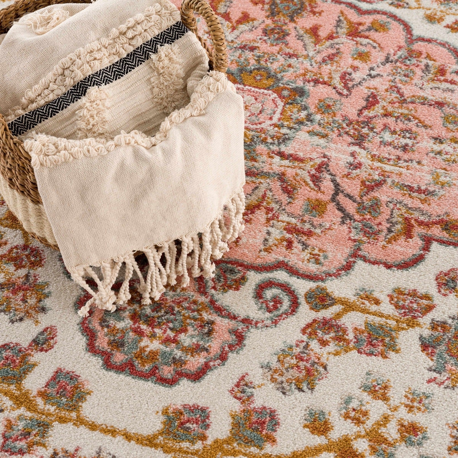 Oark Floral Medallion Area Rug