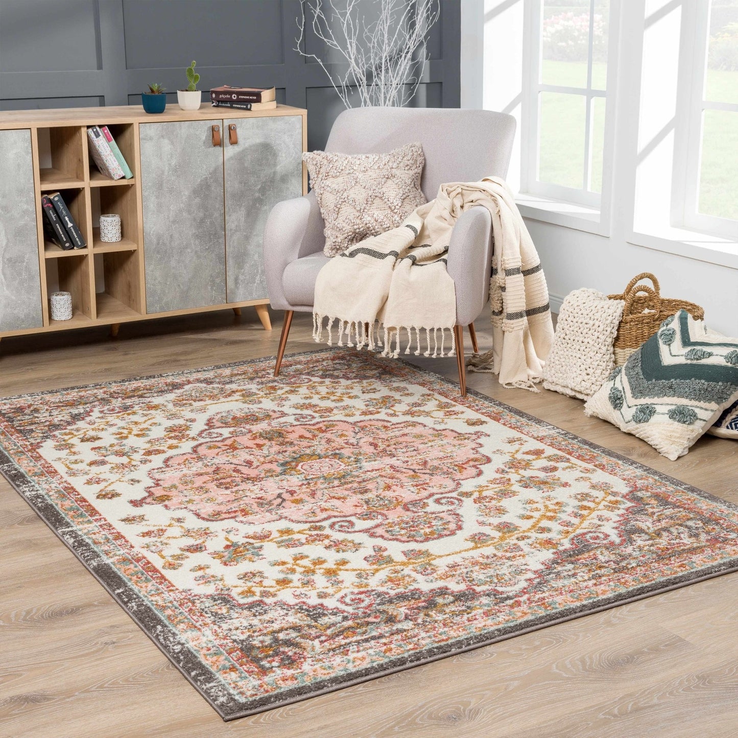 Oark Floral Medallion Area Rug