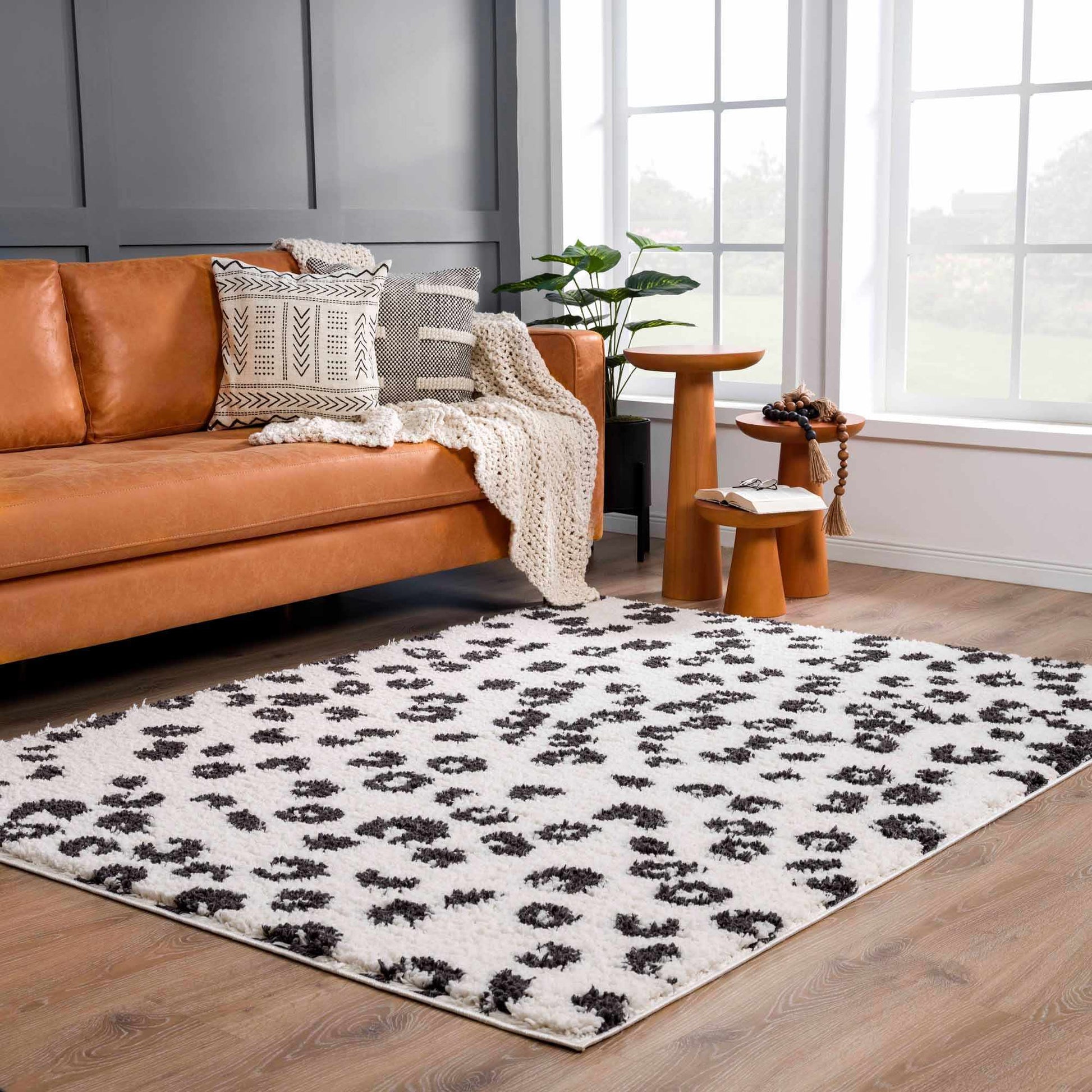 Zhen Black & White Area Rug - Clearance