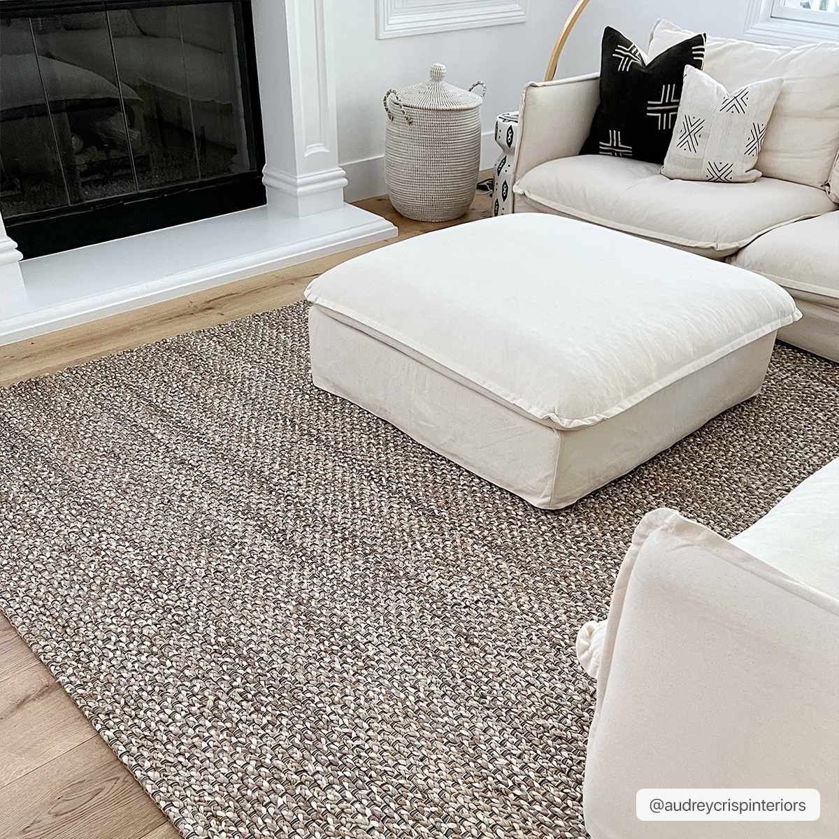 Caspar Hand Woven Natural Jute Rug