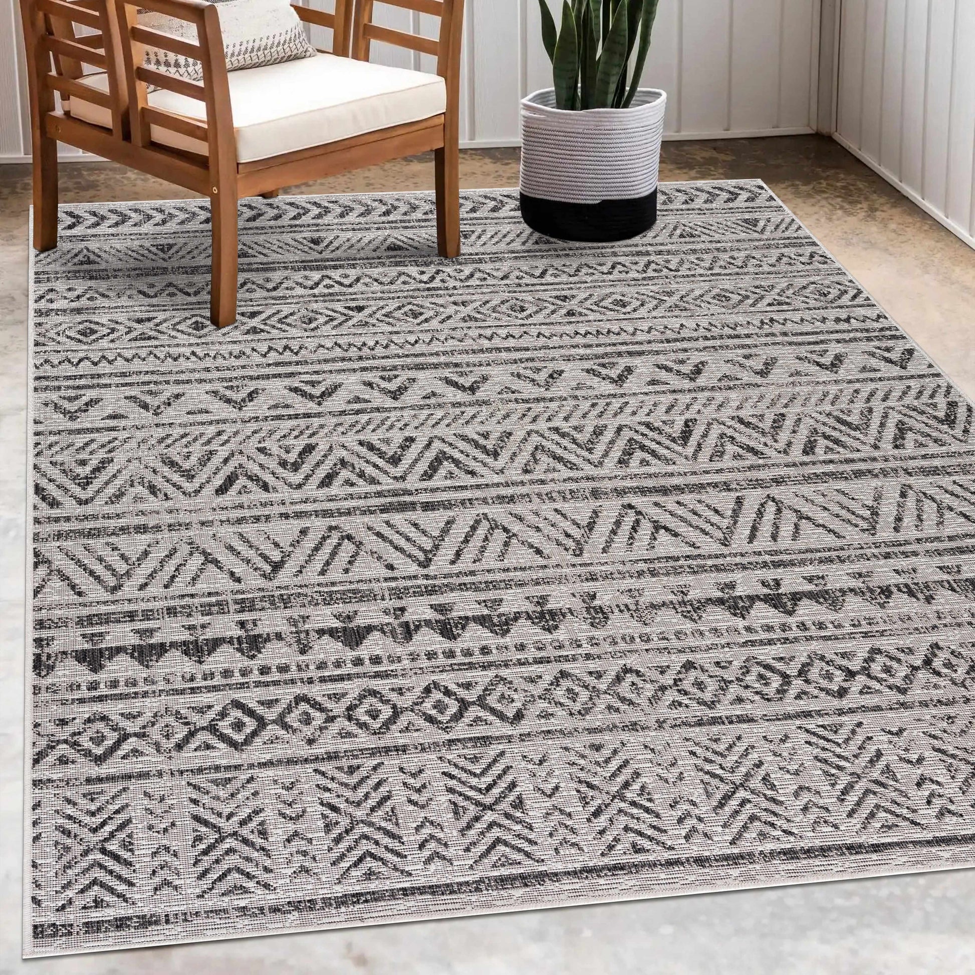 Catrine Indoor & Outdoor Rug - Clearance