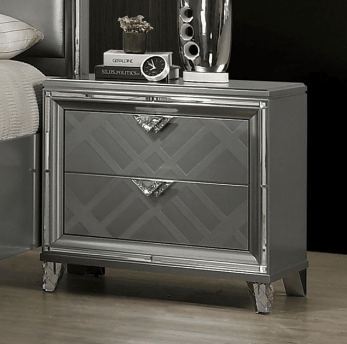 Emmeline Art Deco Style Queen Storage Bedroom Set