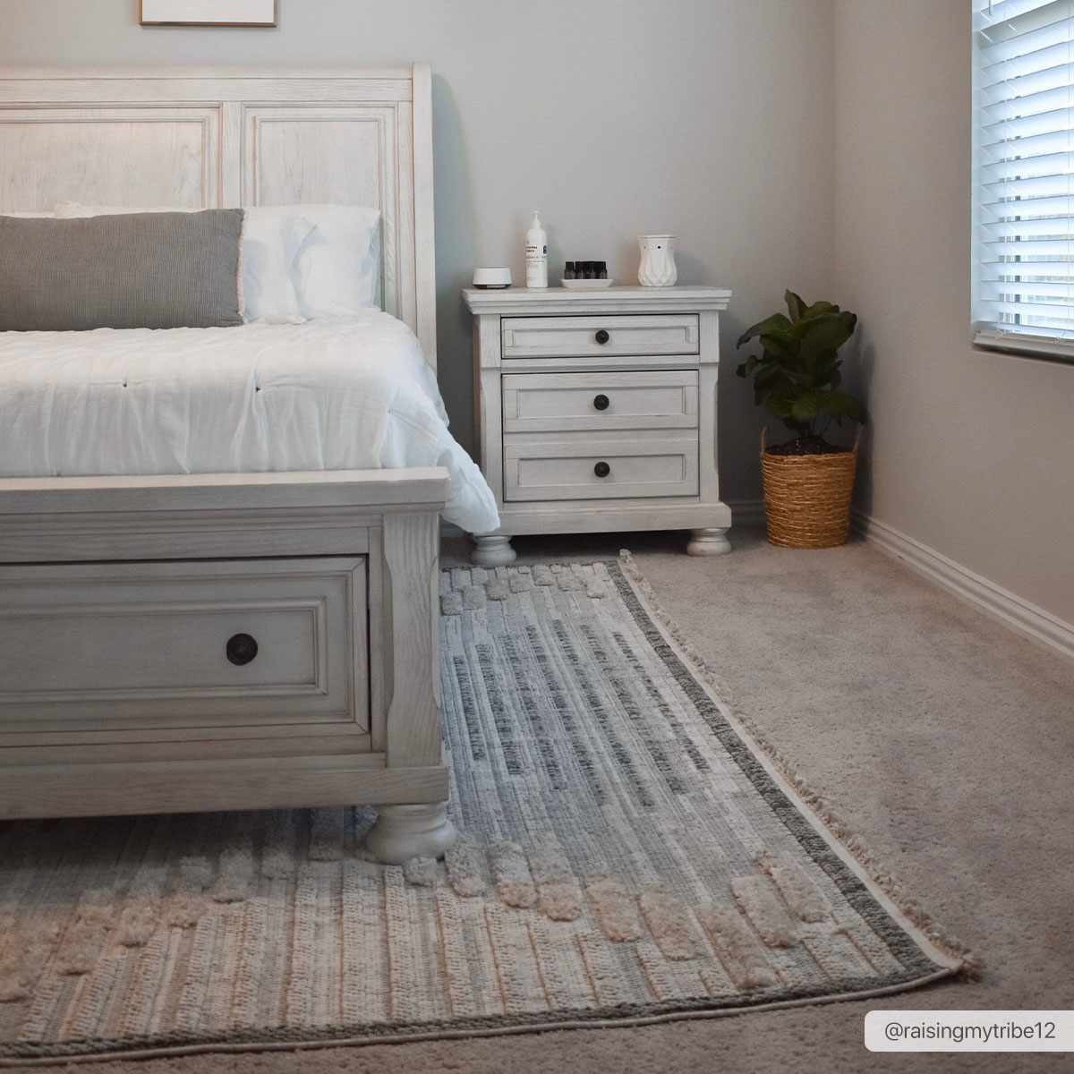 Maulawin Cream High-Low Area Rug