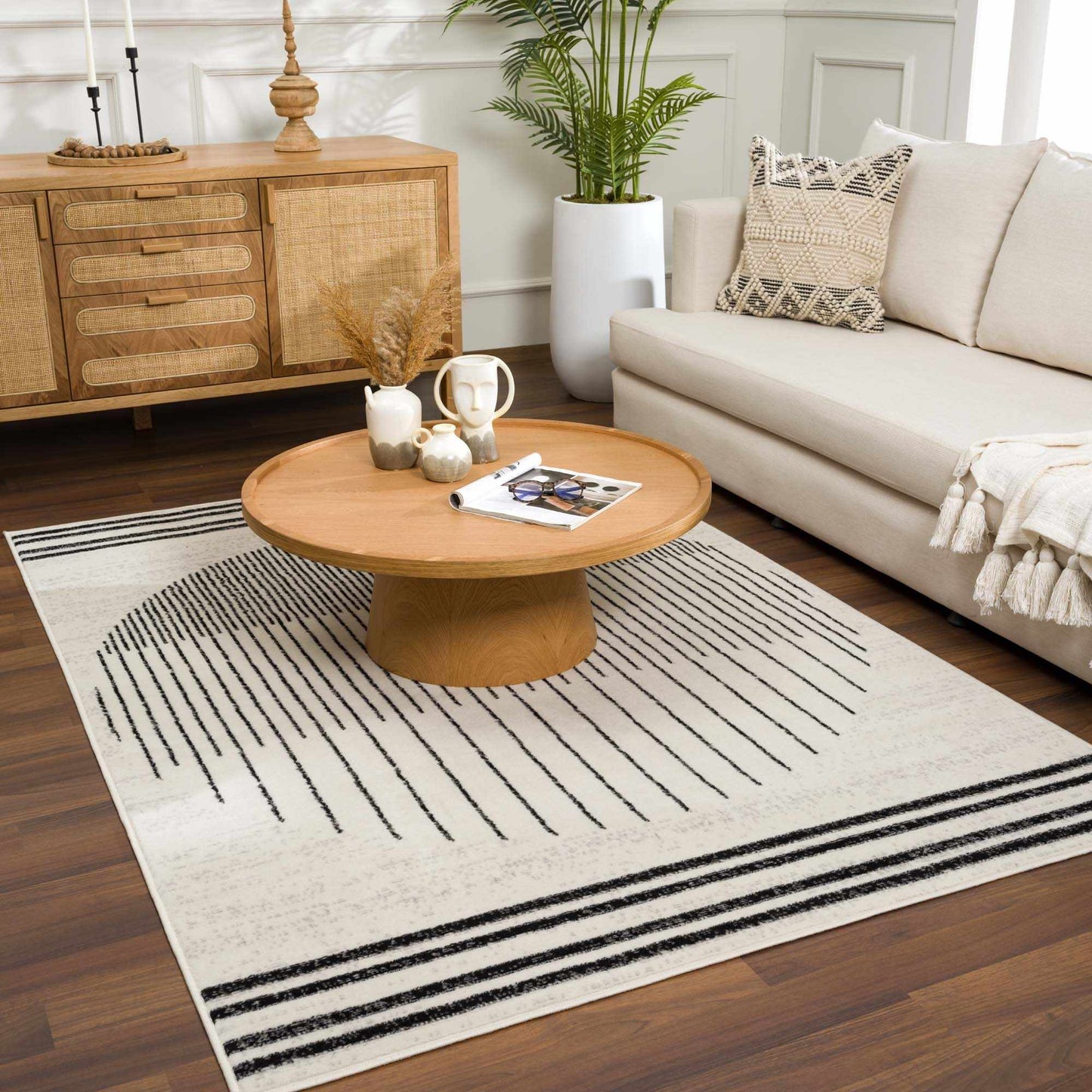 Angus Black&White Geometric Area Rug