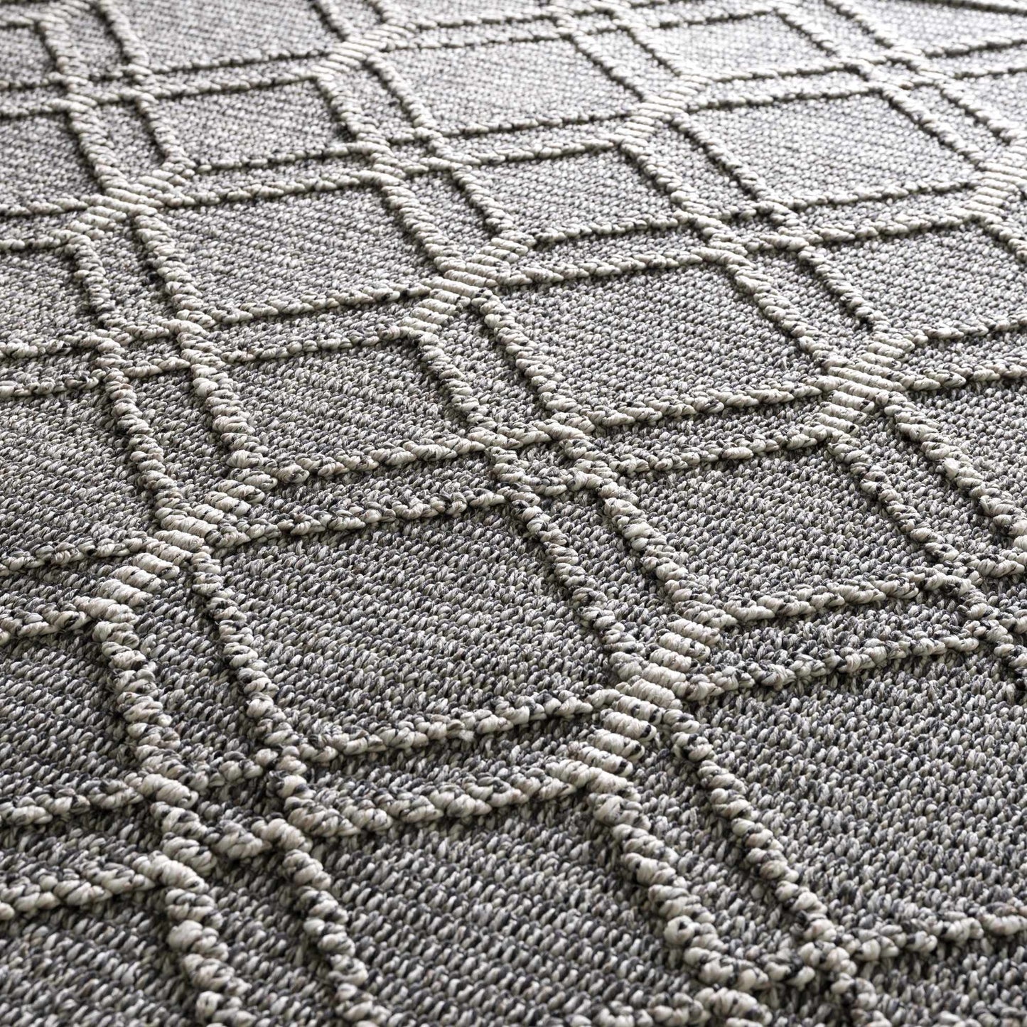 Diah Black Textured Trellis Rug - Limited Edition