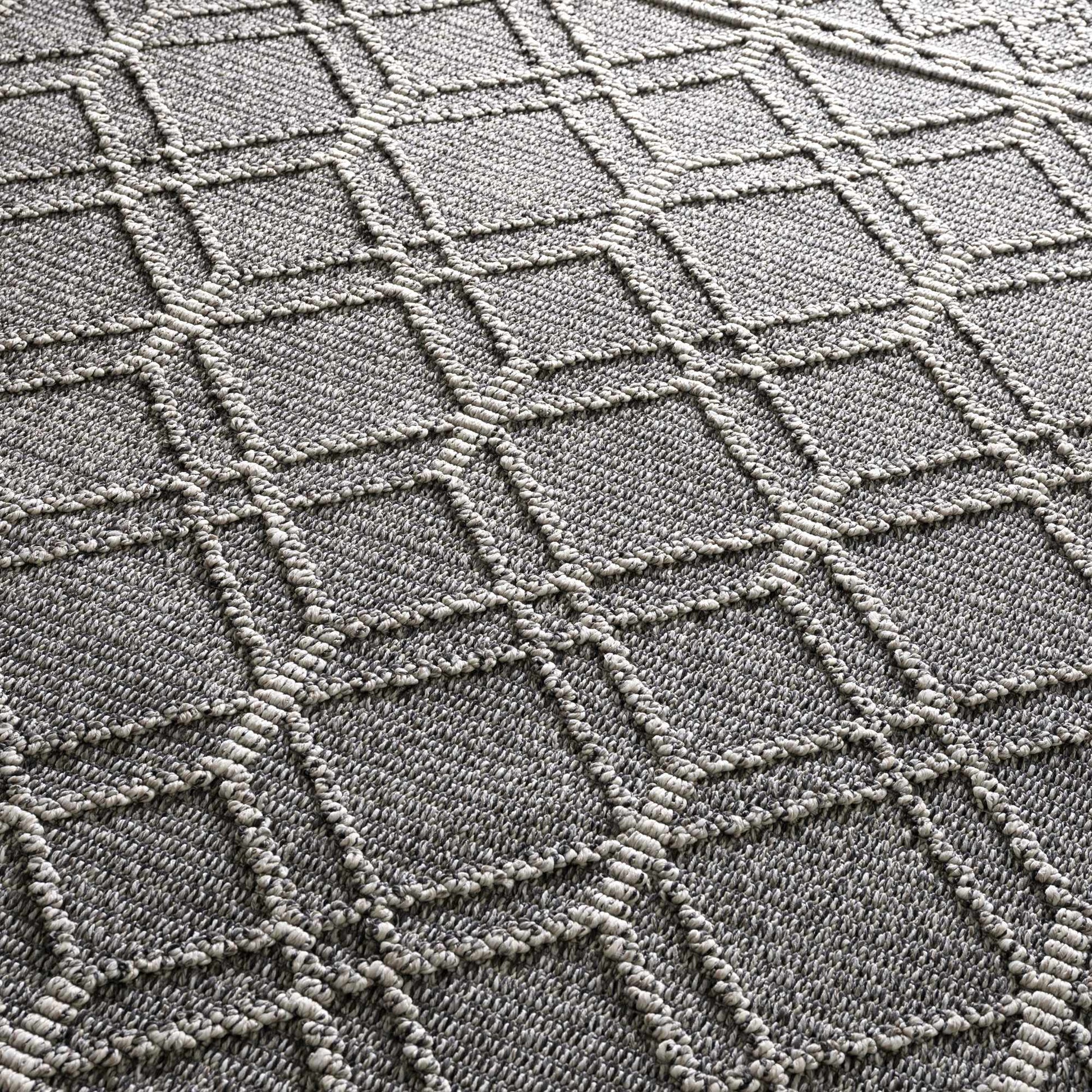 Diah Black Textured Trellis Rug - Limited Edition