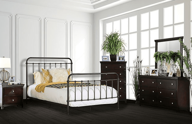 Iria Dark Bronze Spindle Design Metal Bed - Full