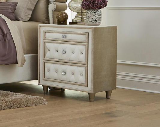 Antonella 3-Drawer Upholstered Nightstand Ivory And Camel