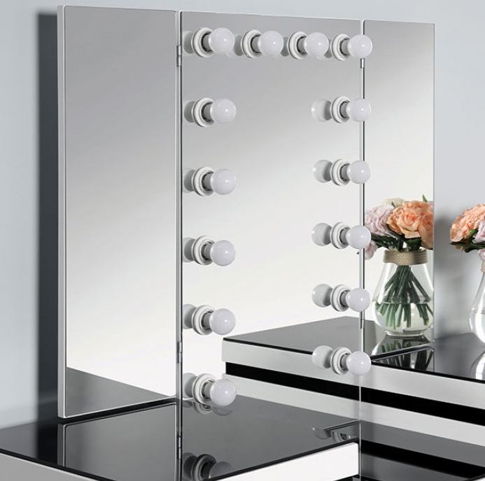 Madonna Vanity Set in Black & White with Crystal Knobs