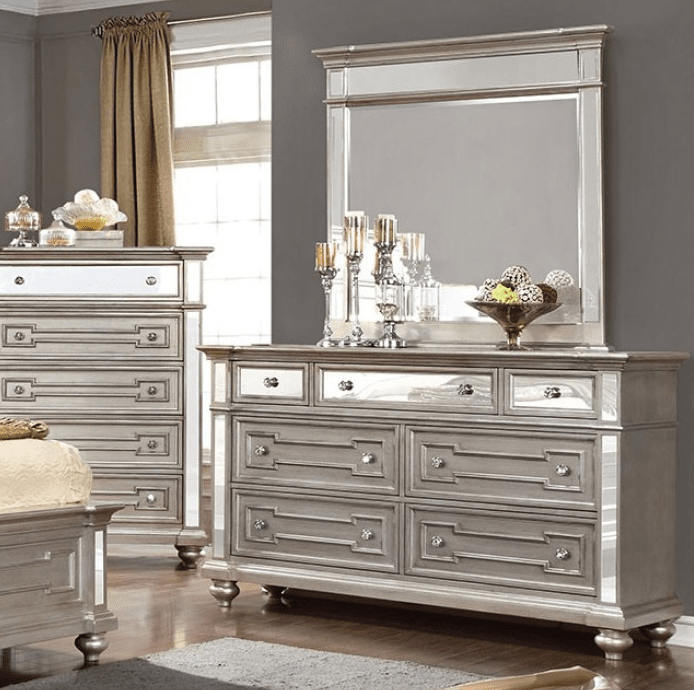 Salamanca Glam Bedroom Set with Mirrored Accents - King