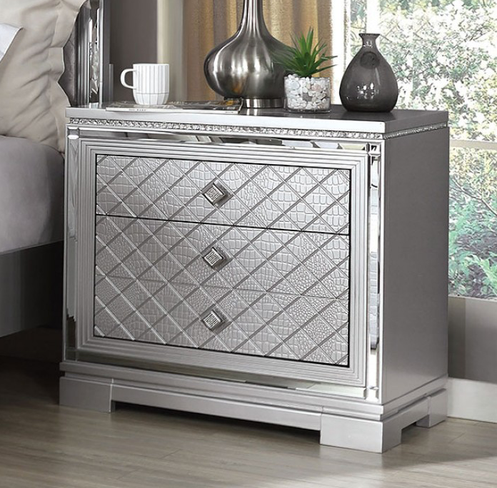 Belleterre 3-Drawer Glam Nightstand - Silver & Mirror