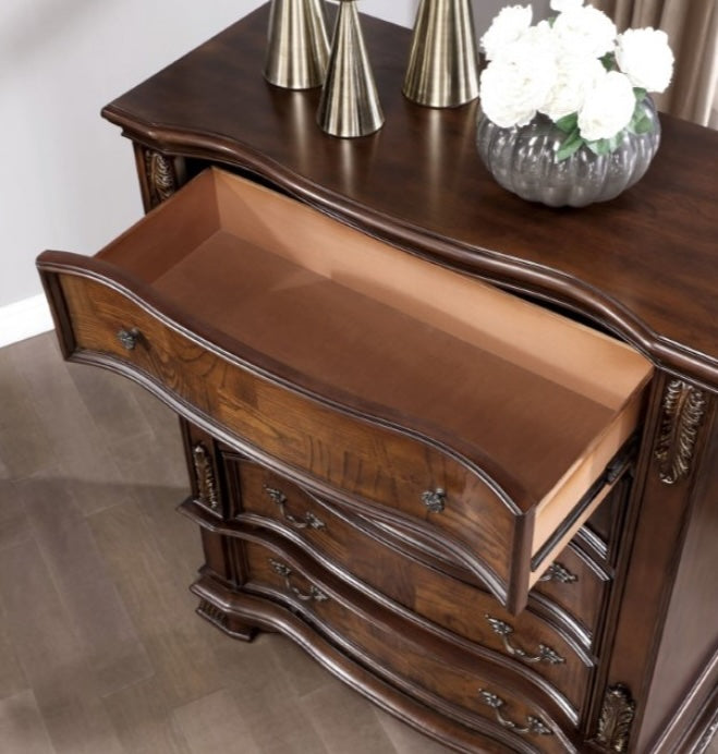 Esparanza Traditional Bedroom Chest - Brown Cherry