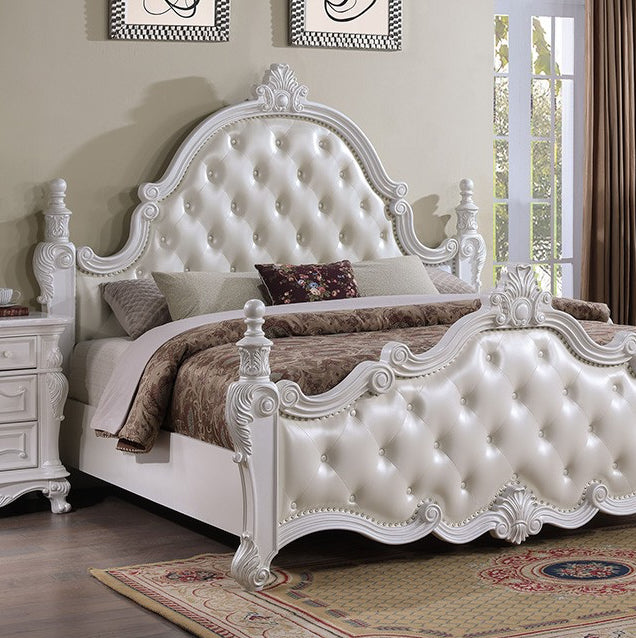 Cremona Traditional King Poster Bedroom Set - Pearl White