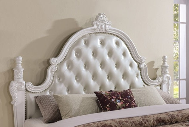 Cremona Traditional King Poster Bedroom Set - Pearl White