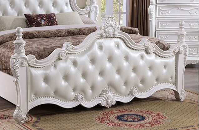 Cremona Traditional King Poster Bedroom Set - Pearl White