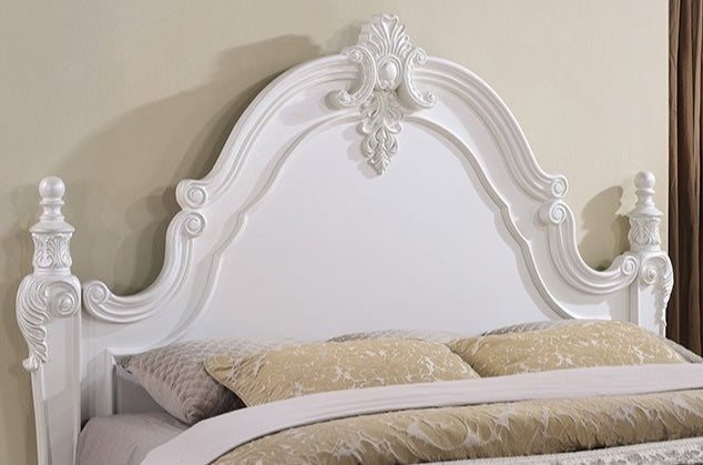 Francione Traditional Queen Poster Bed - White