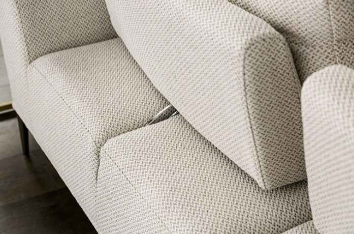 Gladbach Contemporary Beige Chenille Living Room Chair