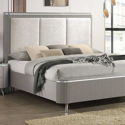 Aldridge Art Deco King Bedroom Collection in Light Gray