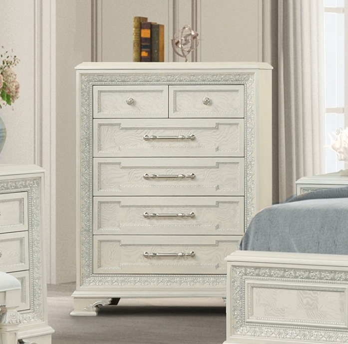 Stella Mia Traditional 5-Drawer Chest, Creamy White