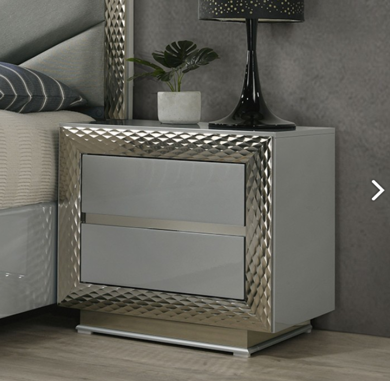 Ventnor Queen Glam Bedroom Collection, Gray