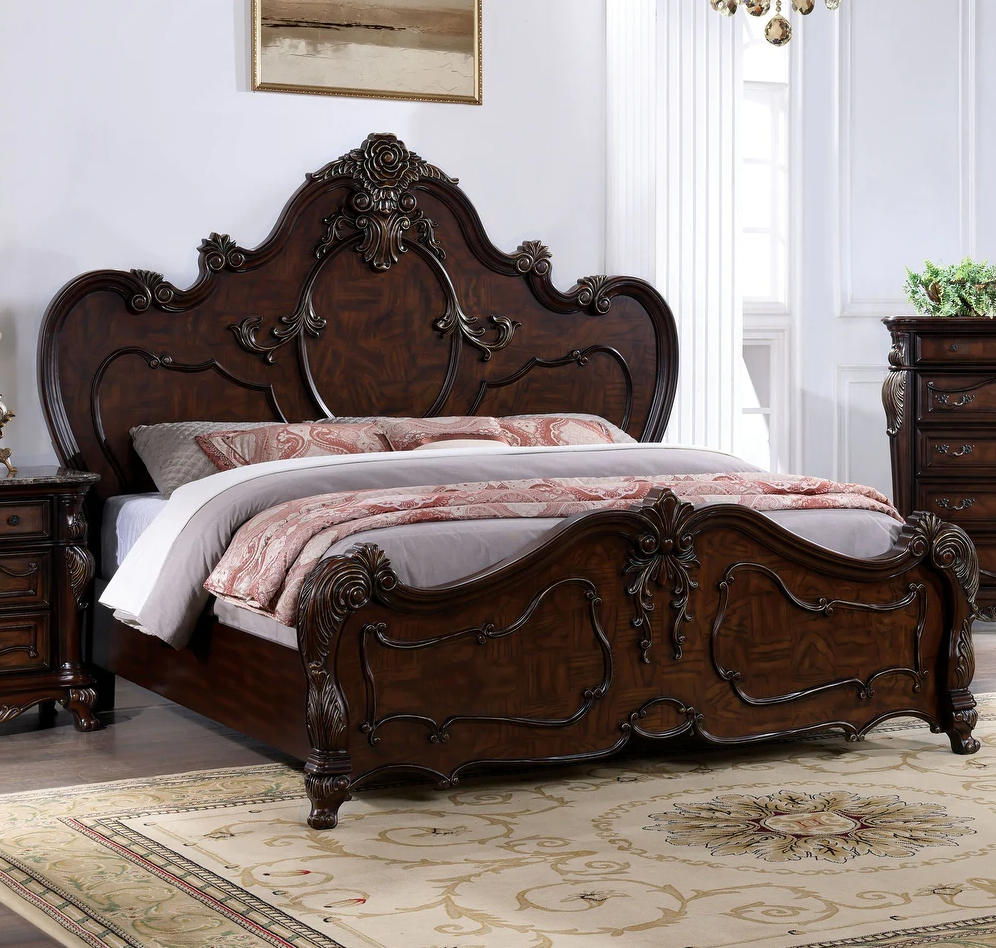 Roselli Traditional Solid Wood Bedroom Set with Carved Details