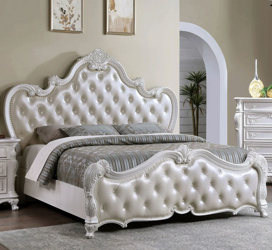 Ventresca Traditional King Bed in Pearl White