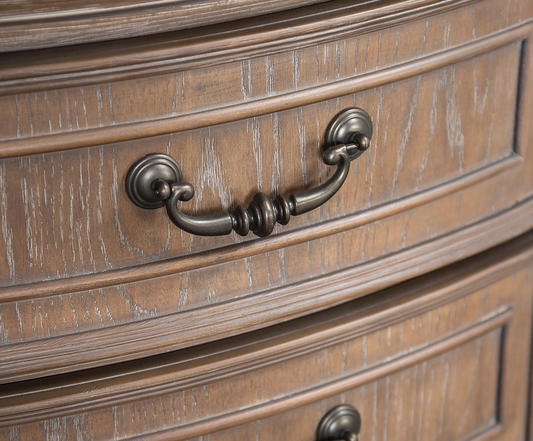 Seven Oaks Traditional 3-Drawer Nightstand, Weathered Oak