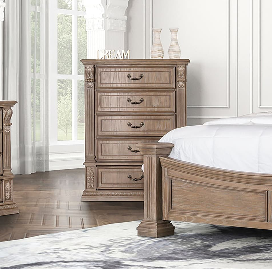 Seven Oaks Traditional 5-Drawer Chest, Weathered Oak