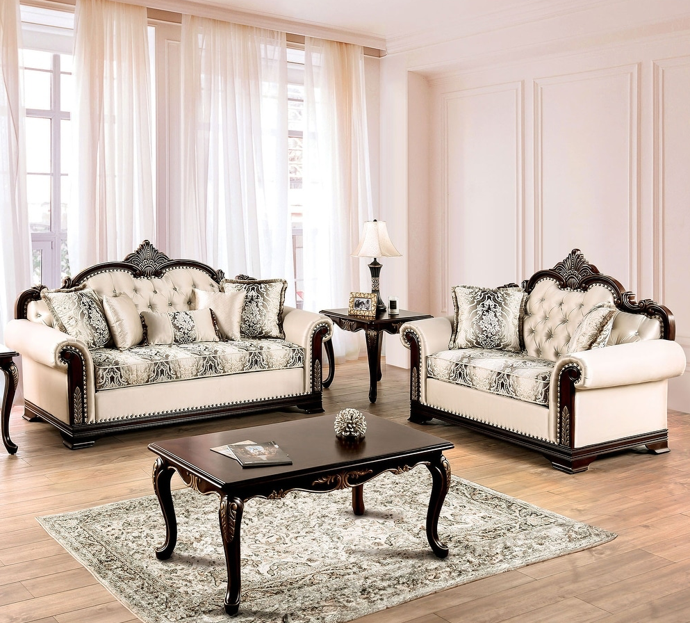 Yucatan Traditional Rolled Arm Living Room Collection