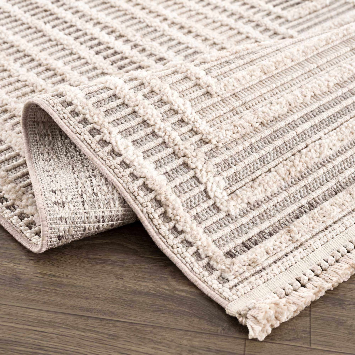 Lunao Elegant High/Low Area Rug