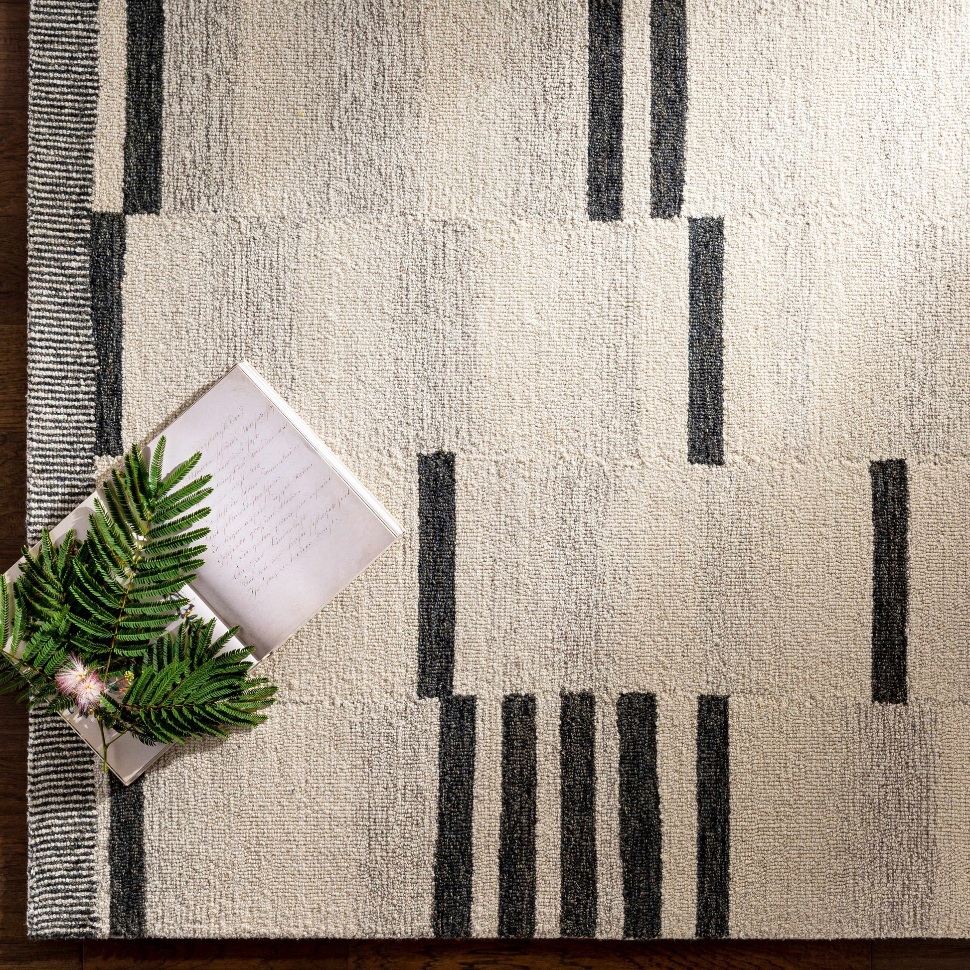 Aibonito Wool Area Rug