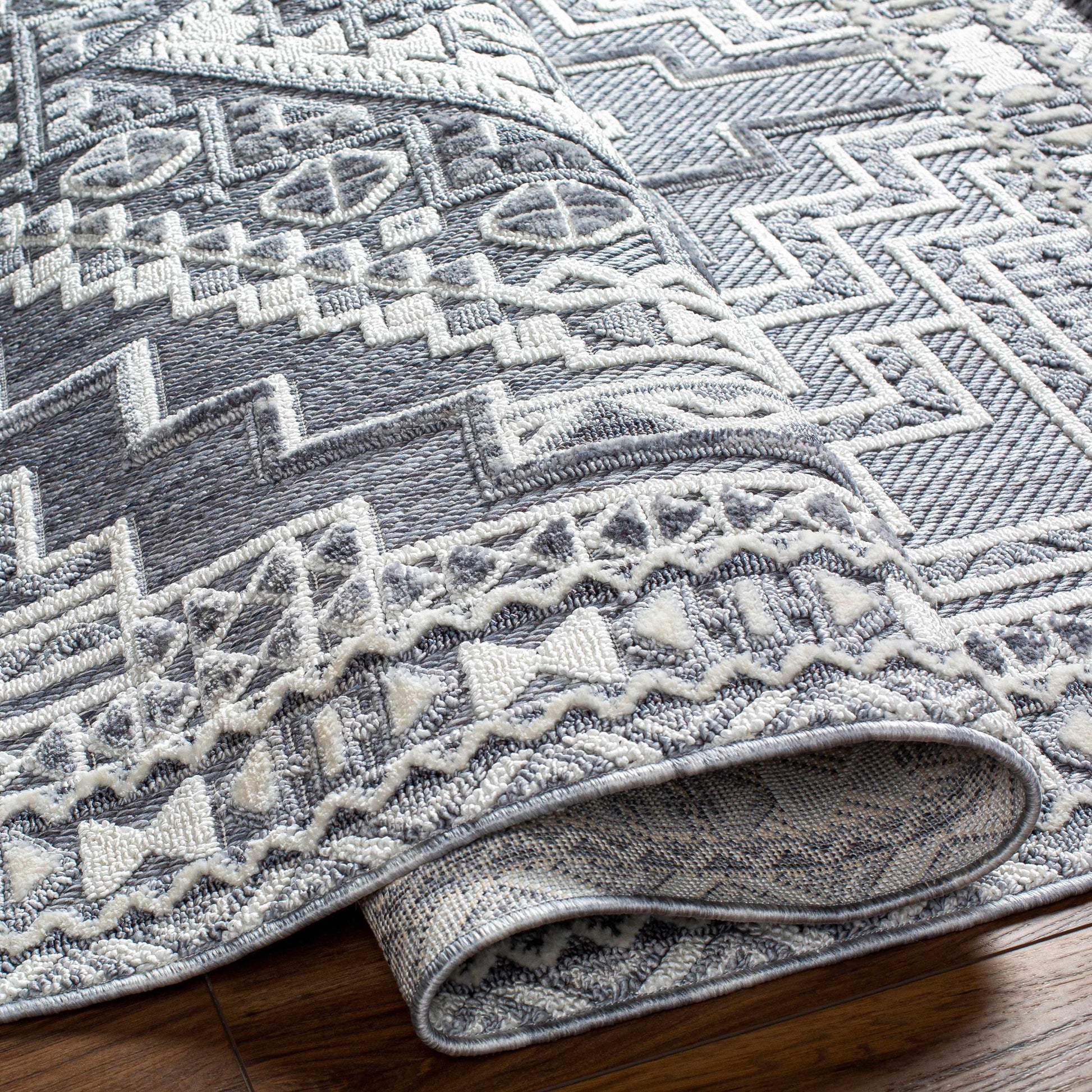 Alya Textured Medallion Fringe Rug - Limited Edition