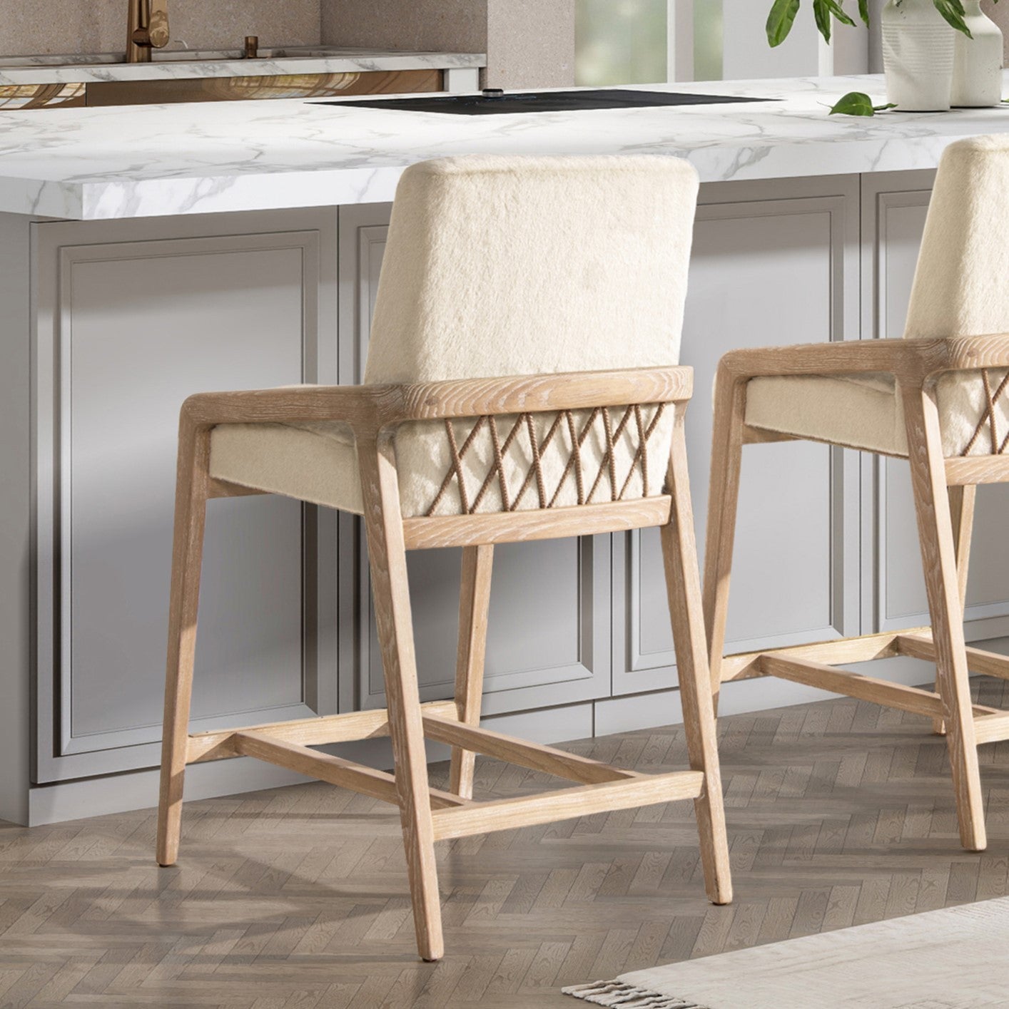 Arizona 25.5' Solid Ash Wood Upholstered Counter Stool with Rope Detail, Crème de la Crème White Faux Fur