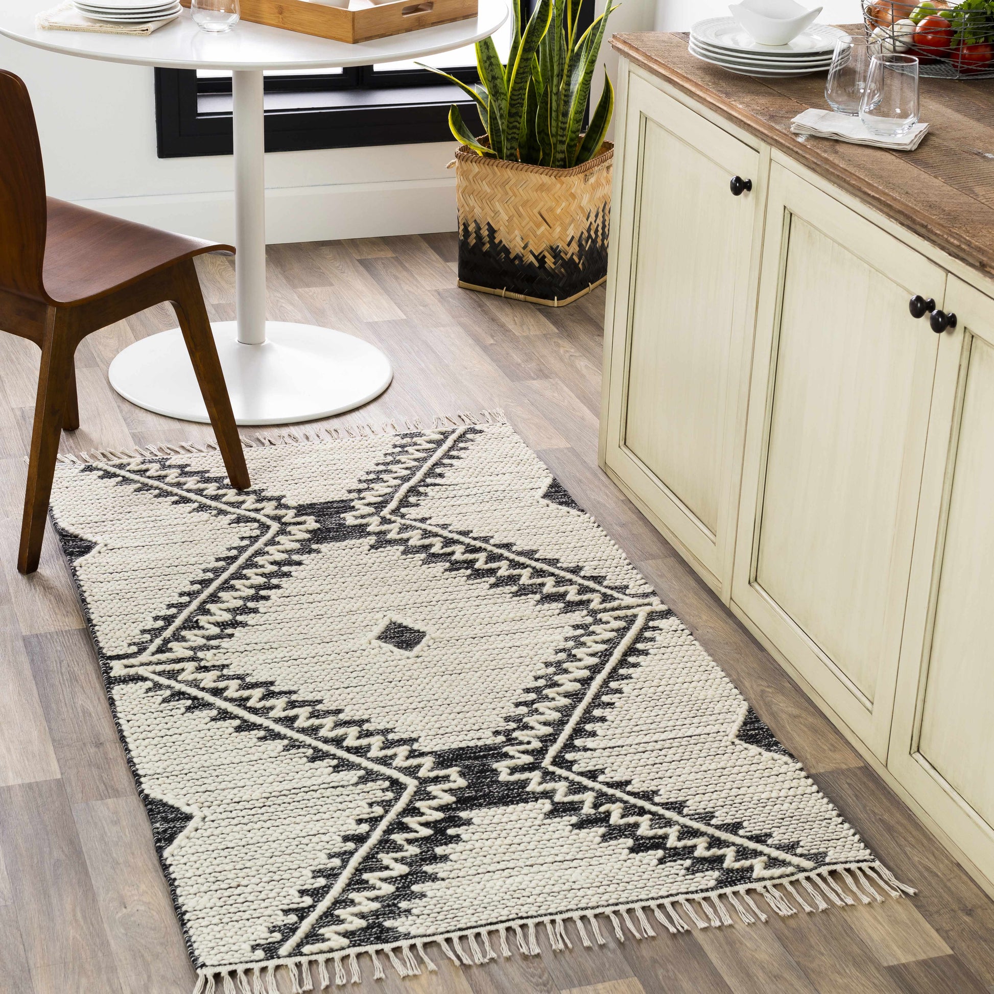 Brownhills Cream&Black Trellis Cotton Area Rug