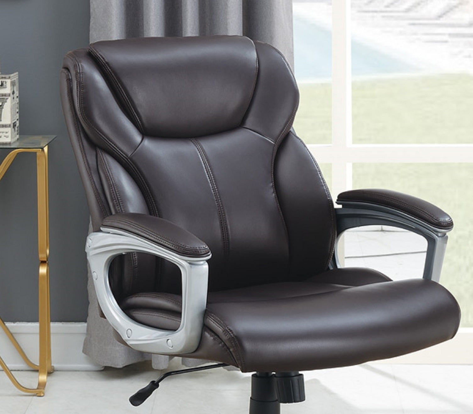 Modern PU Leather Executive Office Chair, Black