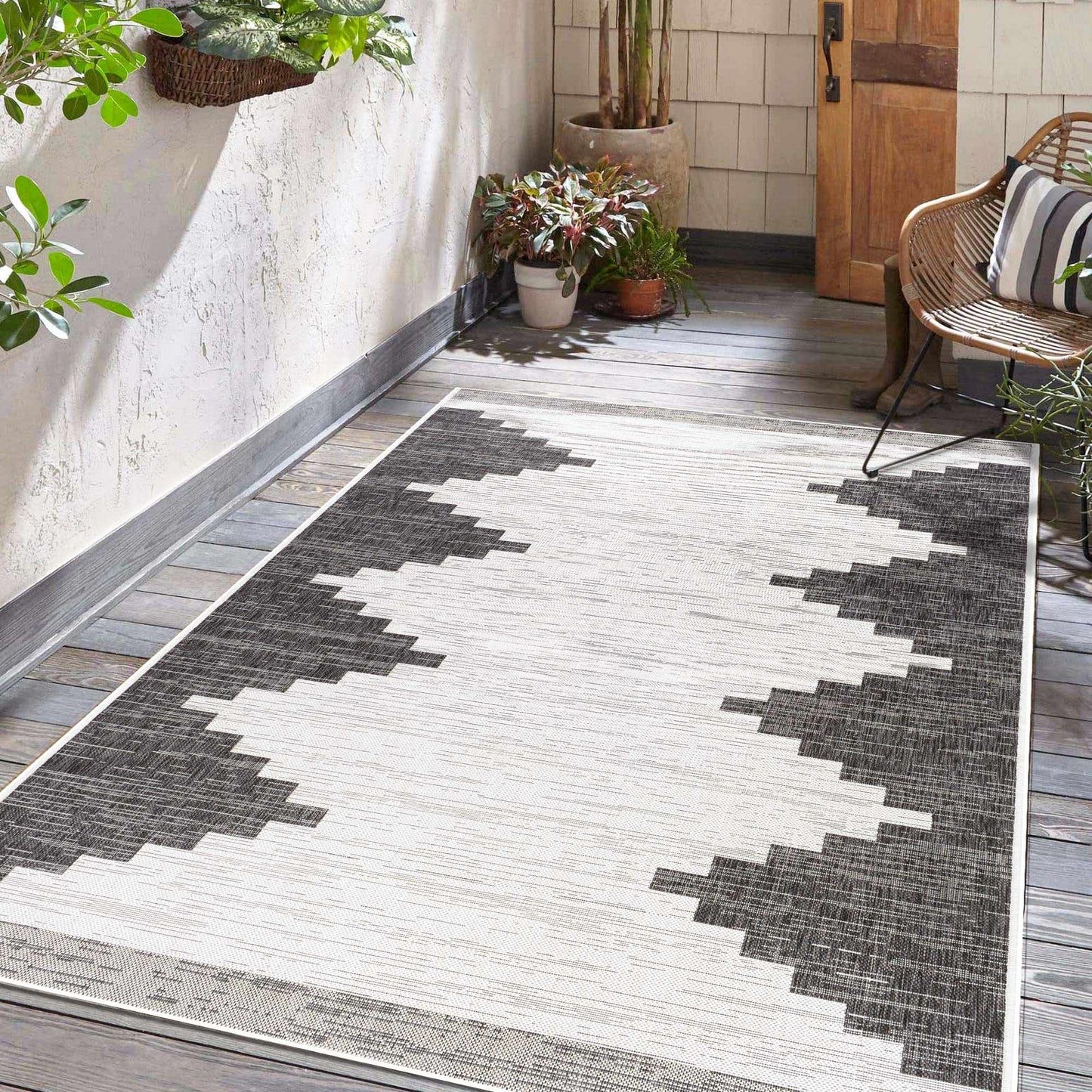 Djugun Outdoor Rug