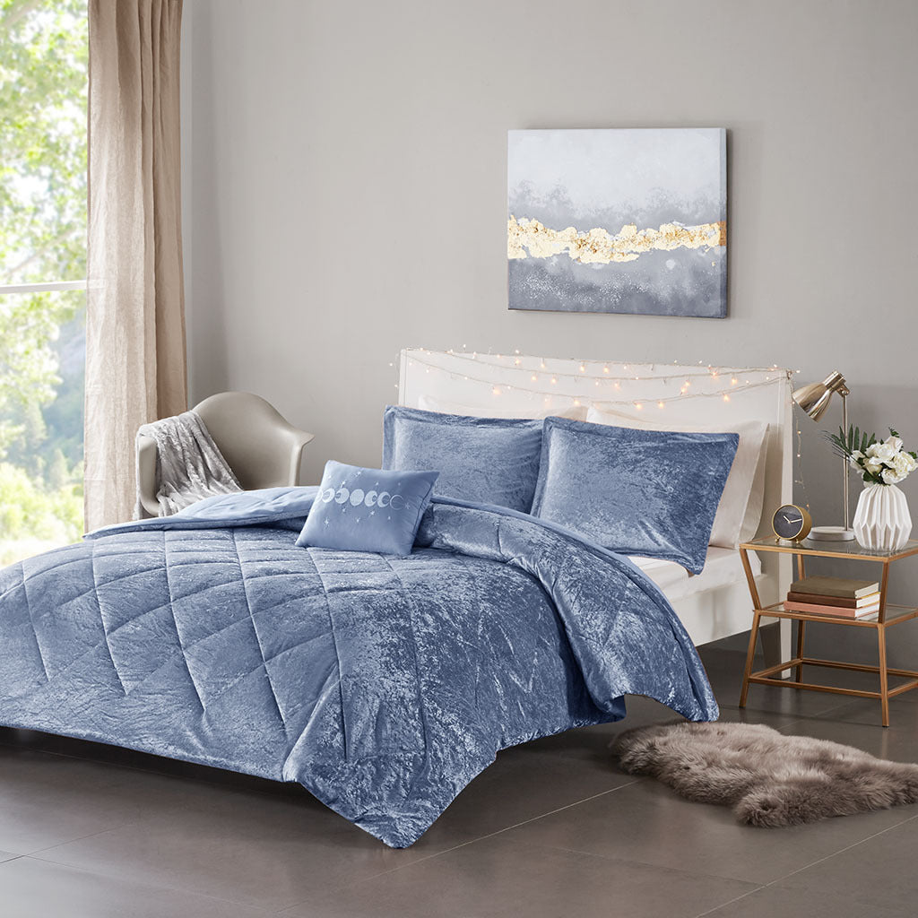 Blue Velvet Comforter Set with Throw Pillow