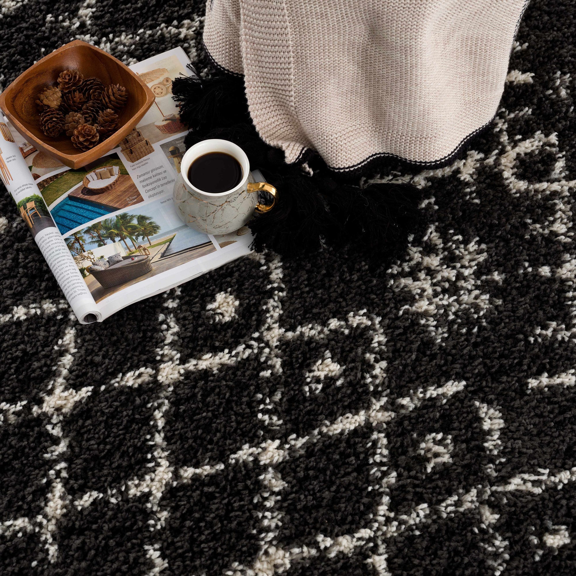 Black Godalming Shag Rug - Clearance