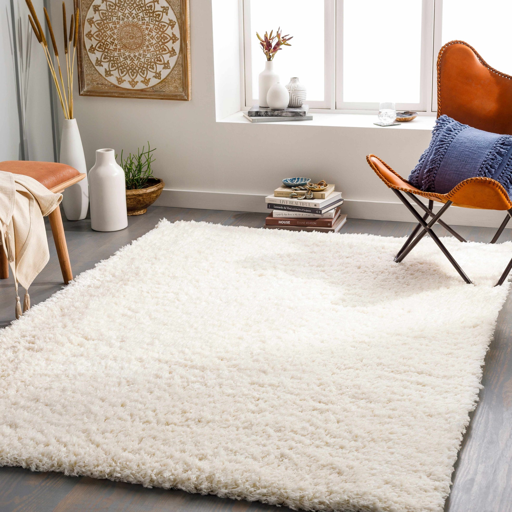 Siari Solid Cream Plush Rug